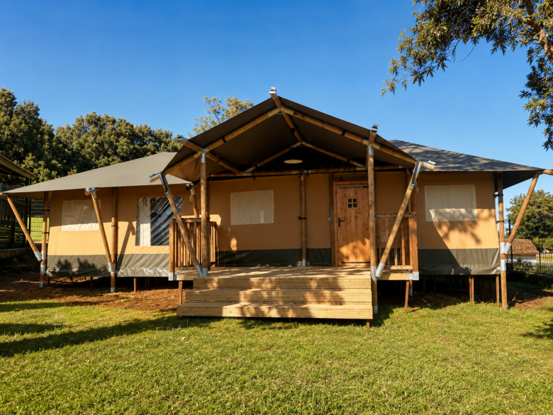 Surf Tejo House alojamiento para grupos en Loredo