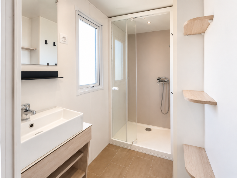 Baño del Bungalow Vista Mar 2 Habitaciones en Loredo