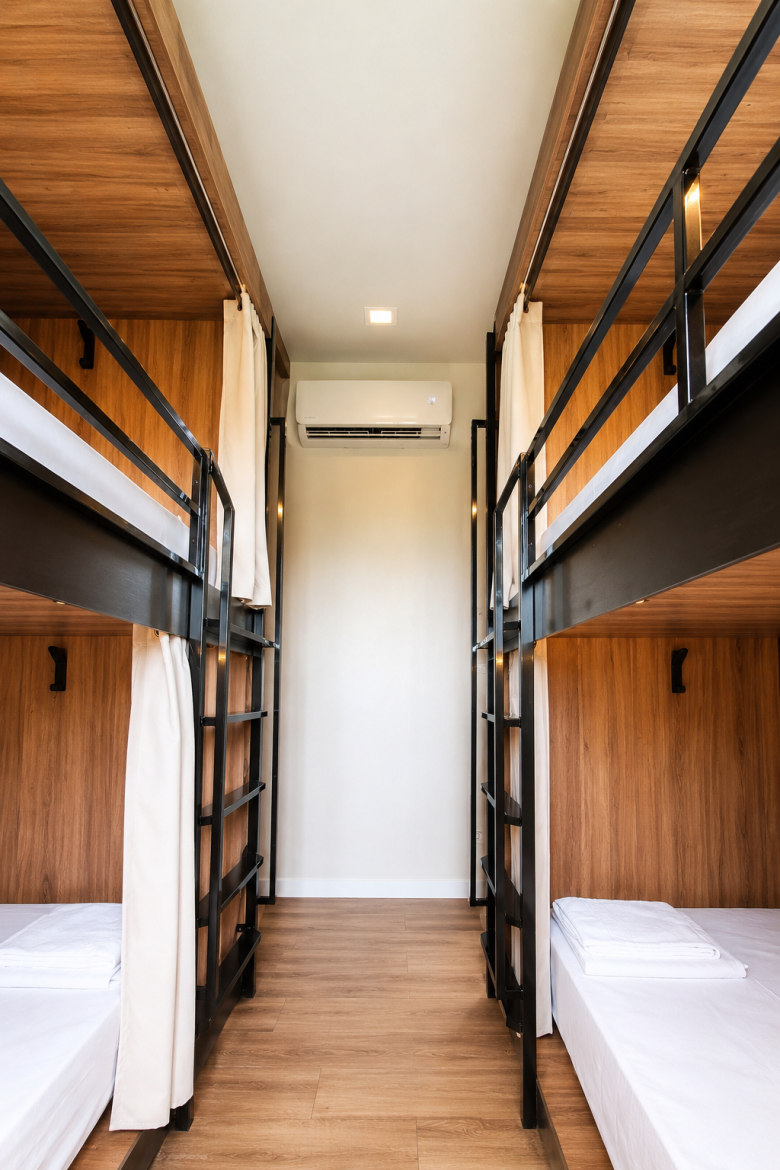Habitación de albergue en Cantabria en Camping Derby Mola