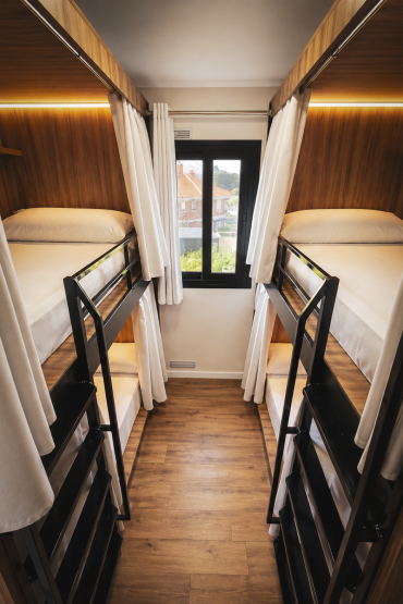 Habitación del Albergue Premium en Camping Derby Mola